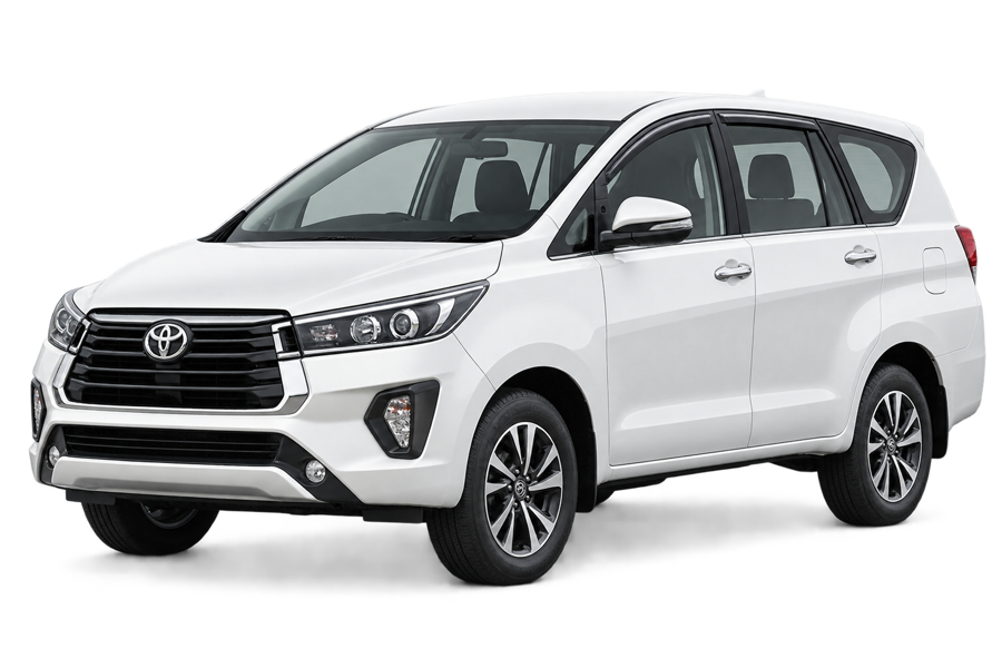 Toyota Innova Crysta exterior