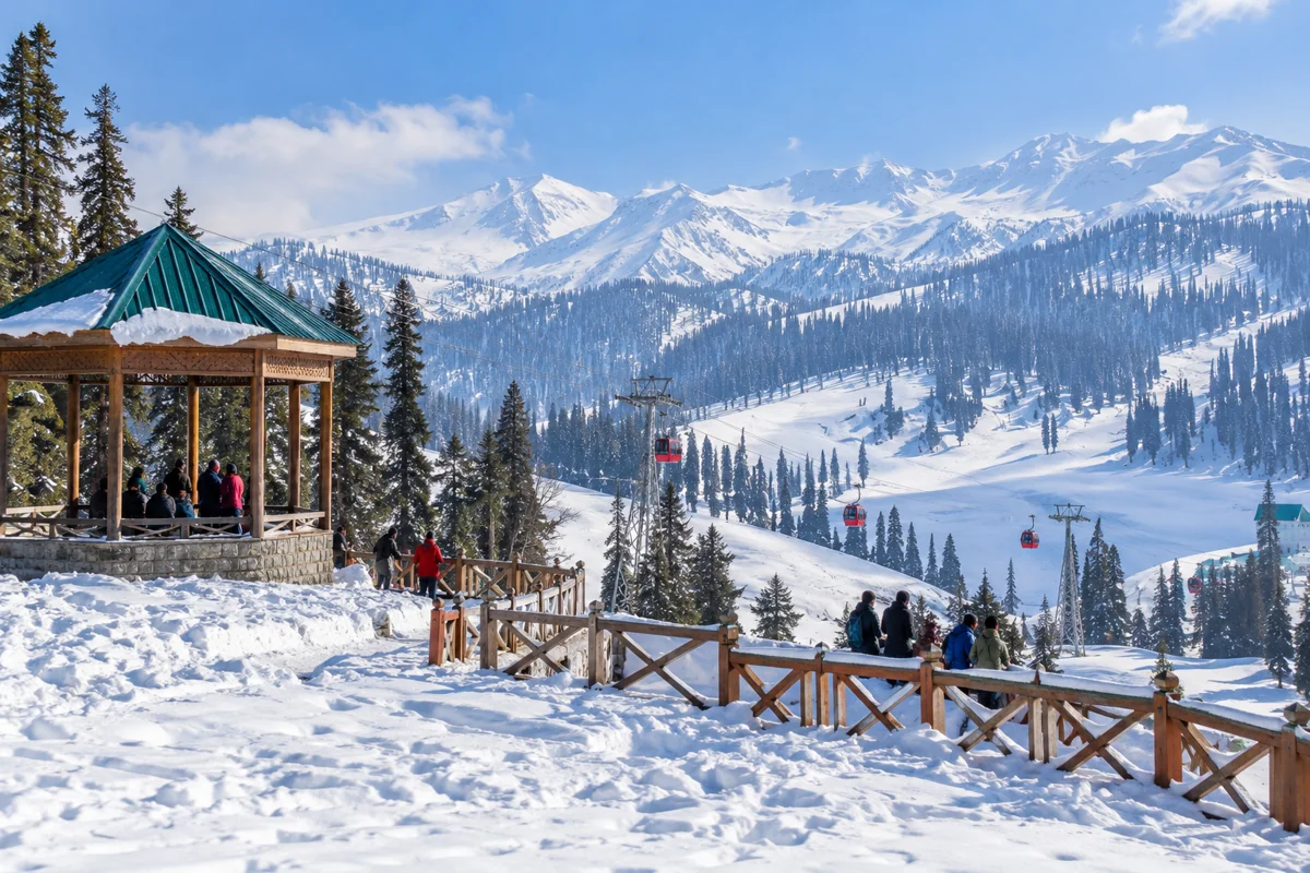 Gulmarg travel scenery