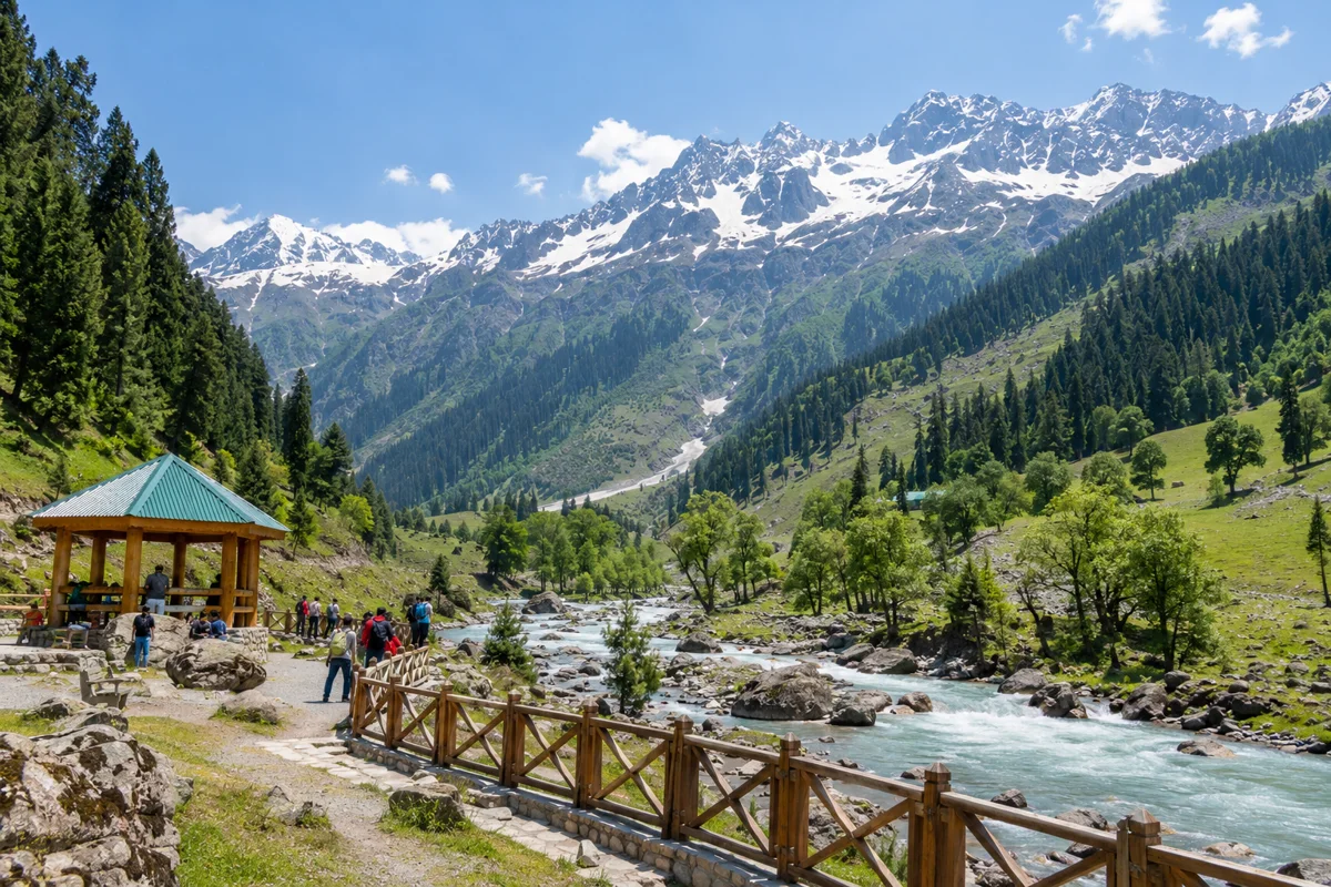Sonamarg travel scenery