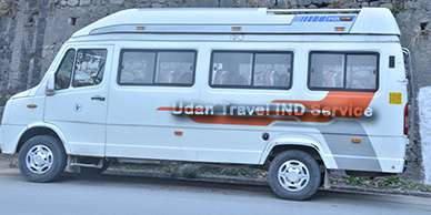 9 Seater Deluxe Traveller In Noida